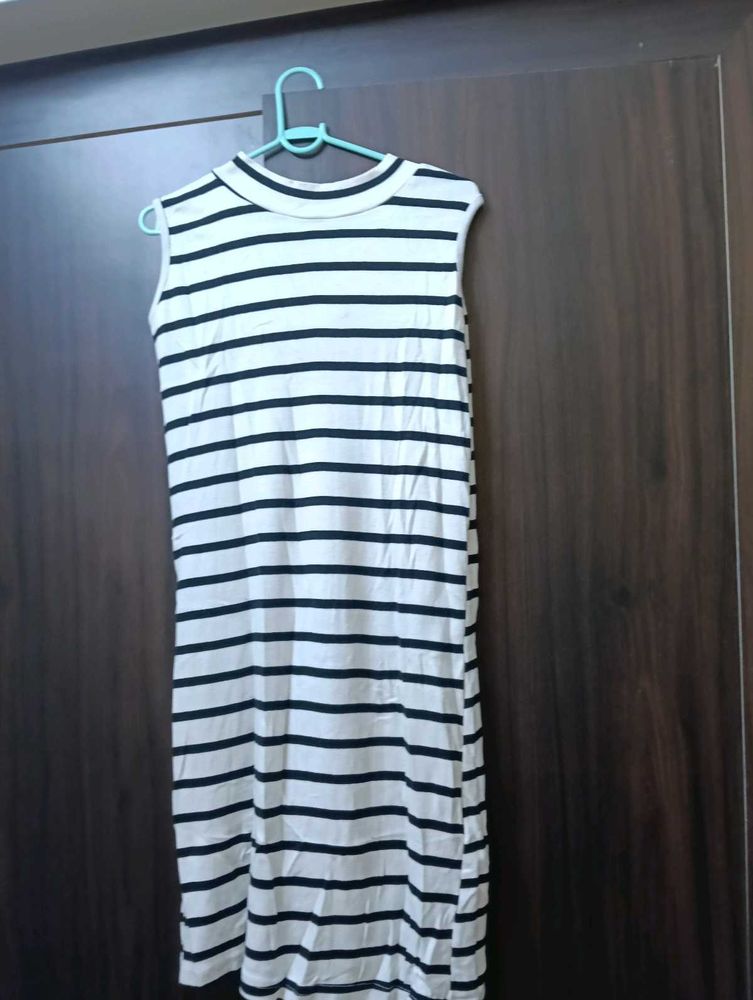 Striped Sleeveless Midi Dress