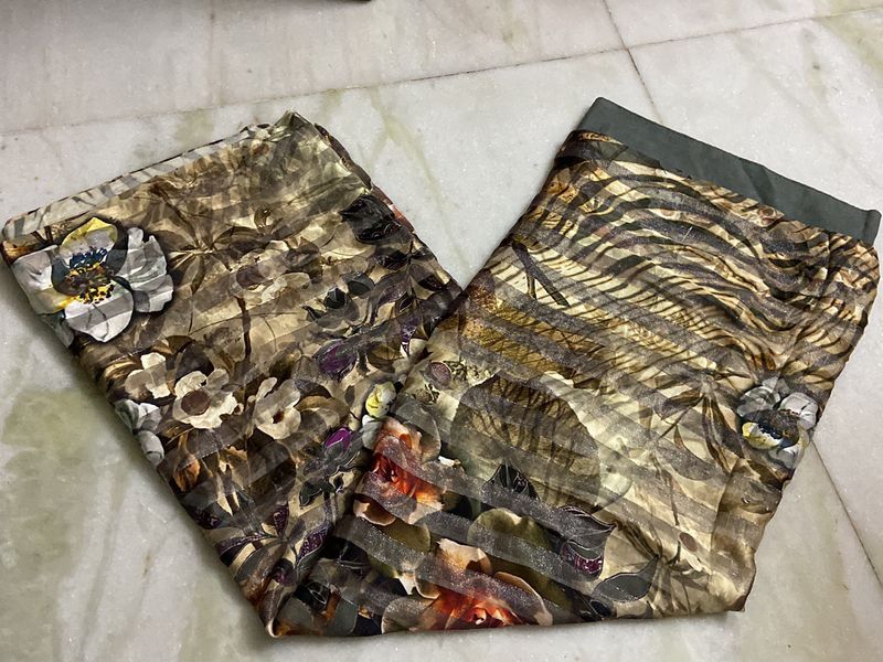 PRINTED GREY WITH SHIMMER