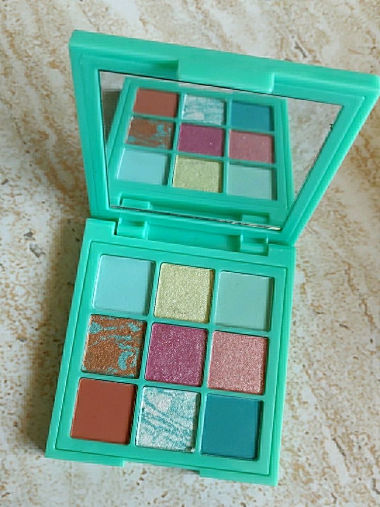 Huda Beauty Pastel Mint Obsession Palette ✨