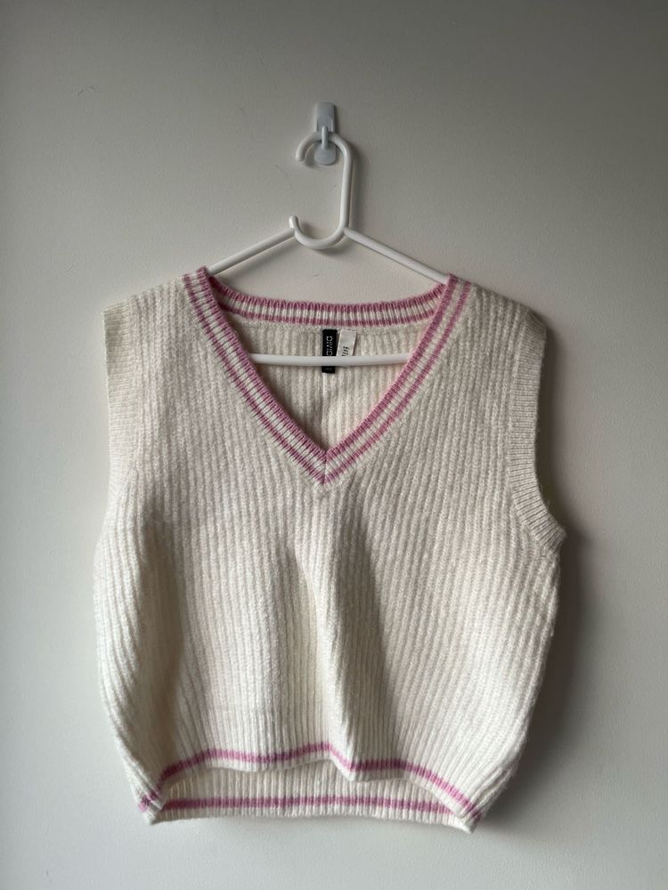 Cute Knitted Vest Top