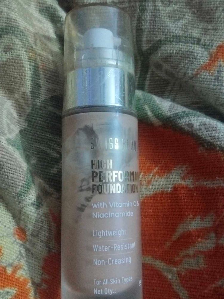 Swiss Beauty High Performance Foundation
