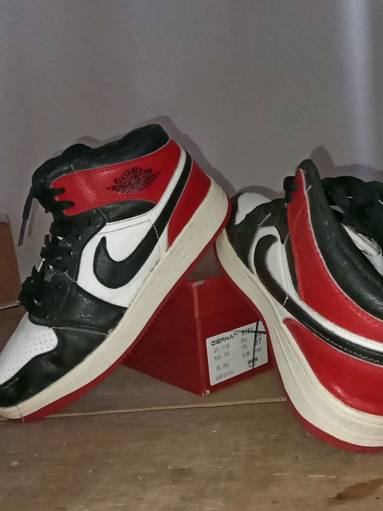 Unisex Shoe