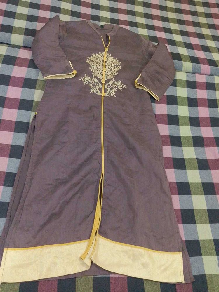 Embroidered Kurta