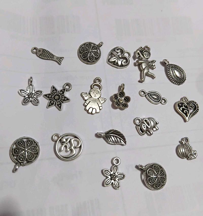 Silver Charms✨️☺️