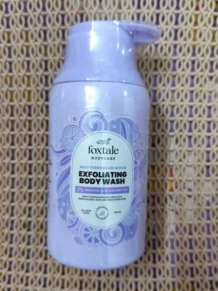 Foxtale Exfoliating Body Wash