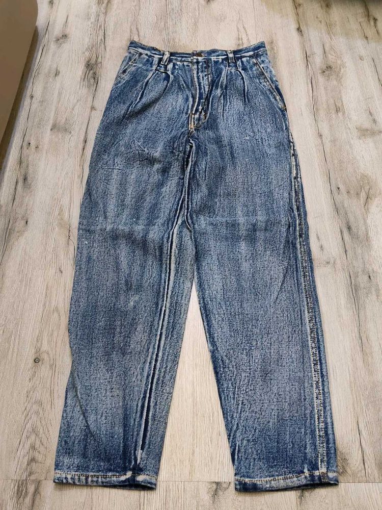 Ma2027 Bristol court barrel jeans waist 28 inches