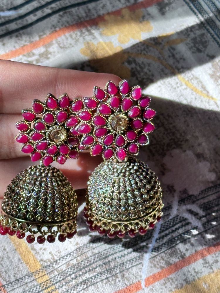 Beautiful Red Jhumkas