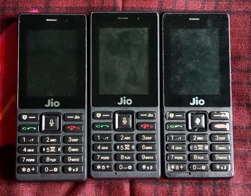 Jio Phone 4g F220B 3 Piece