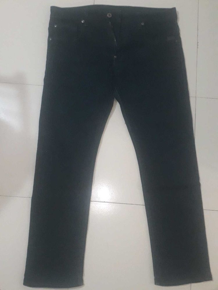 Stylish Black Jeans
