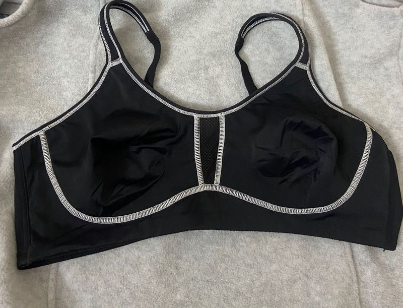 Black Sports Bra - 44 C New
