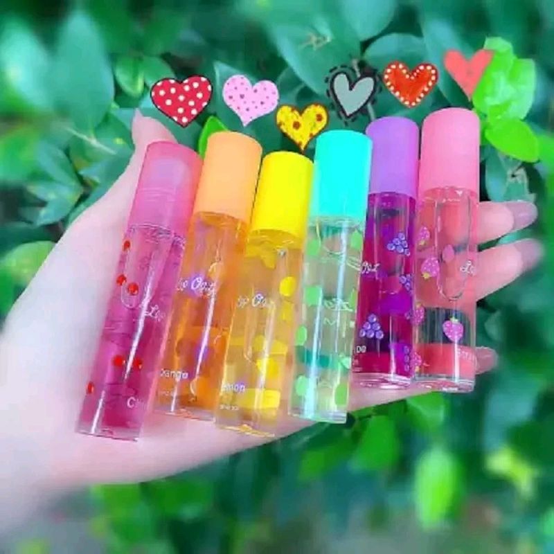Lip Gloss with different flavour and colours