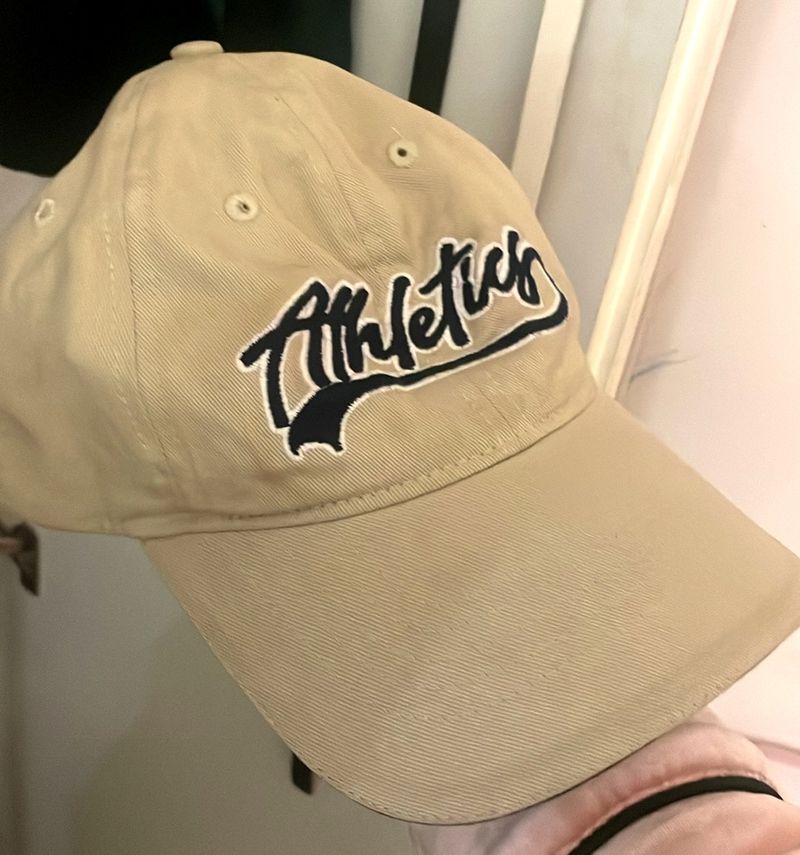 BEIGE Aesthetic Cap!
