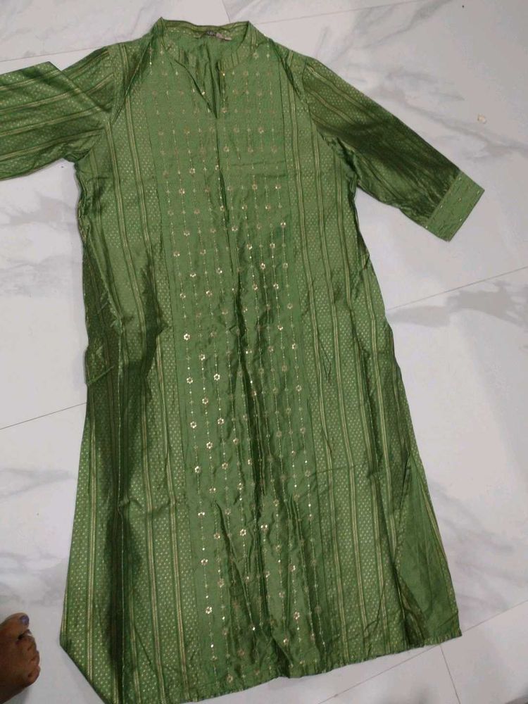 Green Kurta