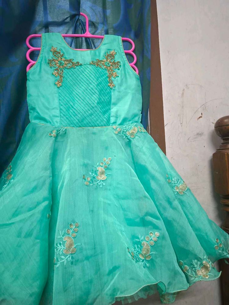 Girl&#39;s Embellished Aqua Dress