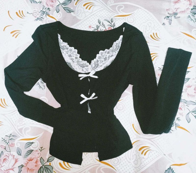 Black Cute Full Sleeve Bow Top
