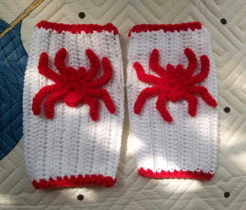 ✩₊˚🕸️🕷️Crochet Spiderman hand-warmers✩₊˚🕸️🕷️ྀི