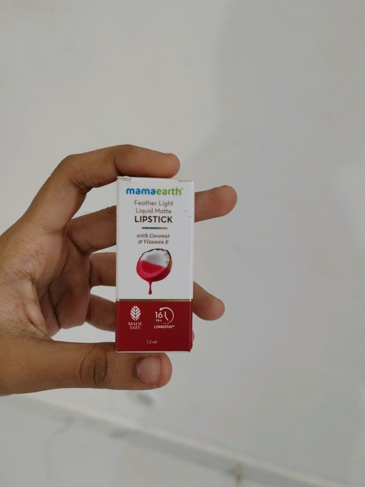 Mamaearth mini Liquid Lipstick (Red)