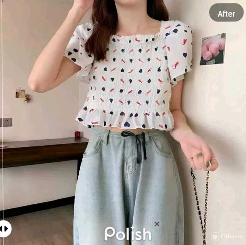 New With Tag Cute Crop Korean Top