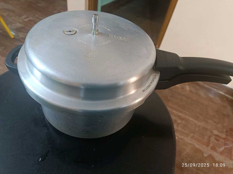 ideal 5 litre Pressure Cooker