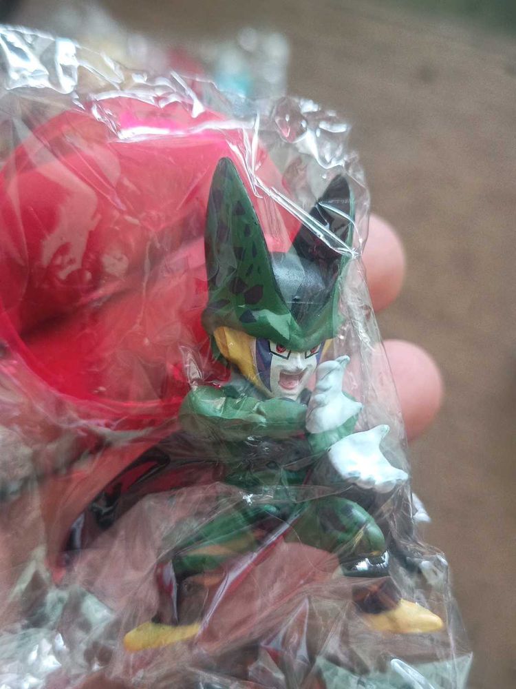 Dragon Ball Z Imperfect Cell Figure