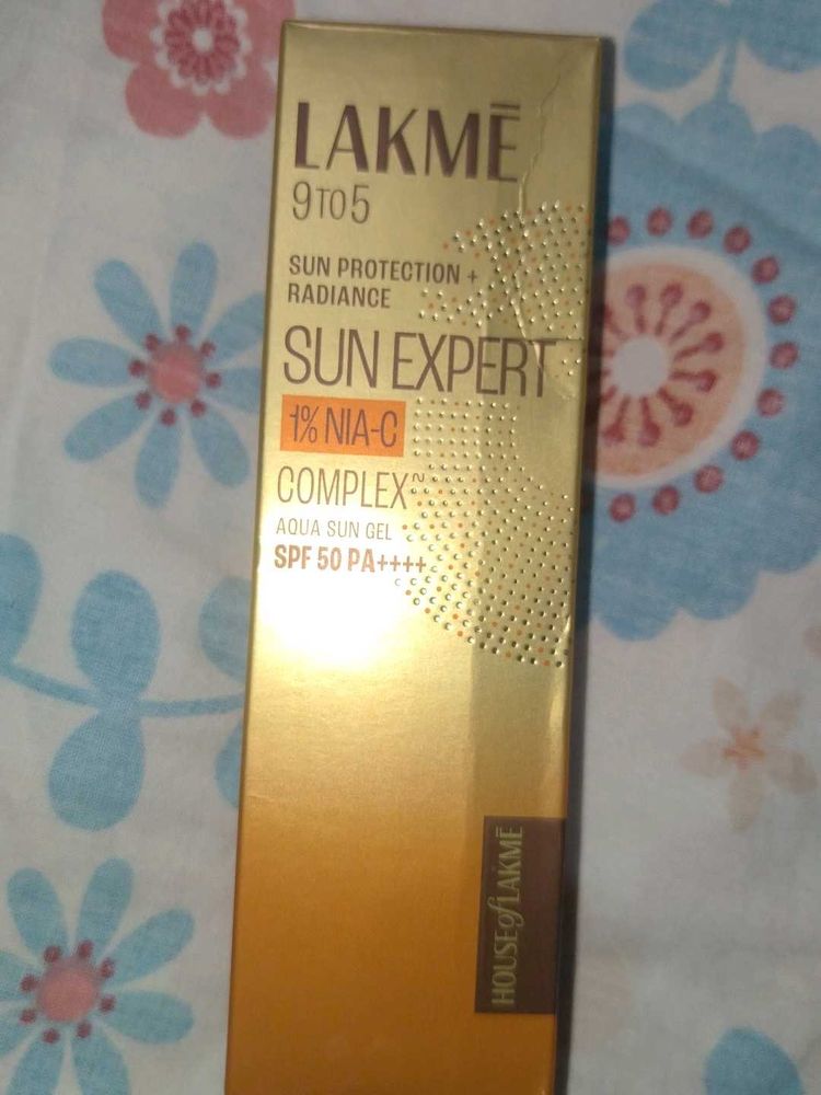 Lakme Sun Expert SPF 50