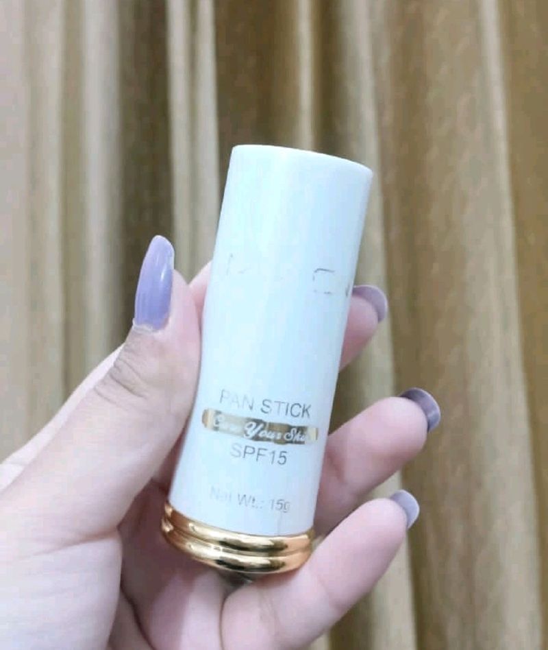 ME-ON Foundation Stick