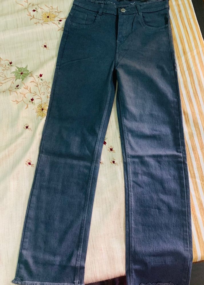 Jean New With Tag