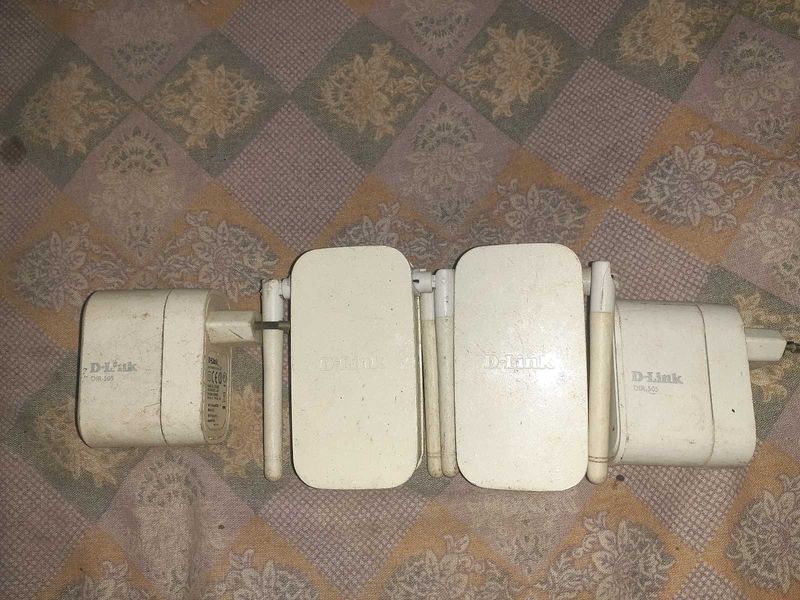 D-Link WiFi Extenders