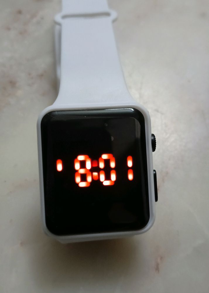 New Men Digital Watch 2pic