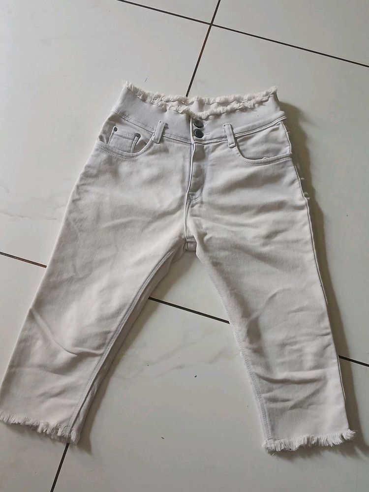 White Denim Capri Pants