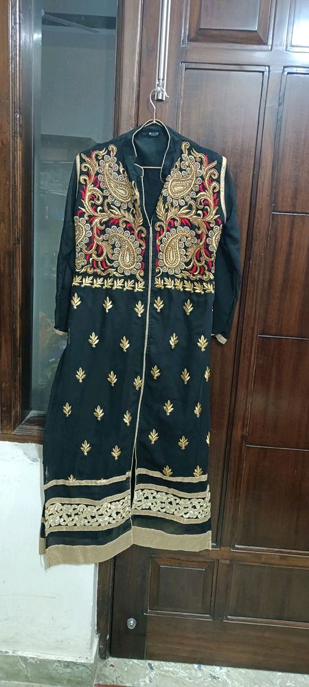 💥sale price💥heavy work kurta 1400 coins