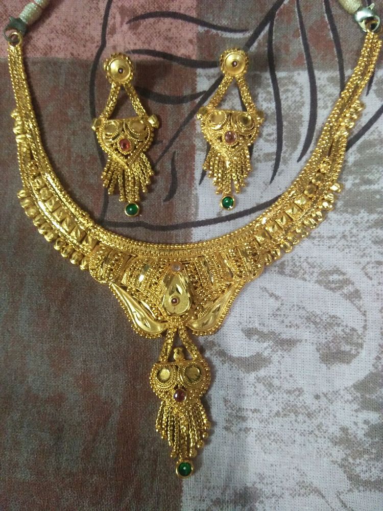 Gold plated neckless