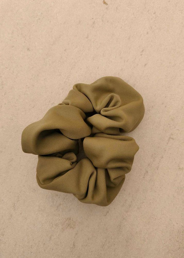 Premium Quality Big scrunchie