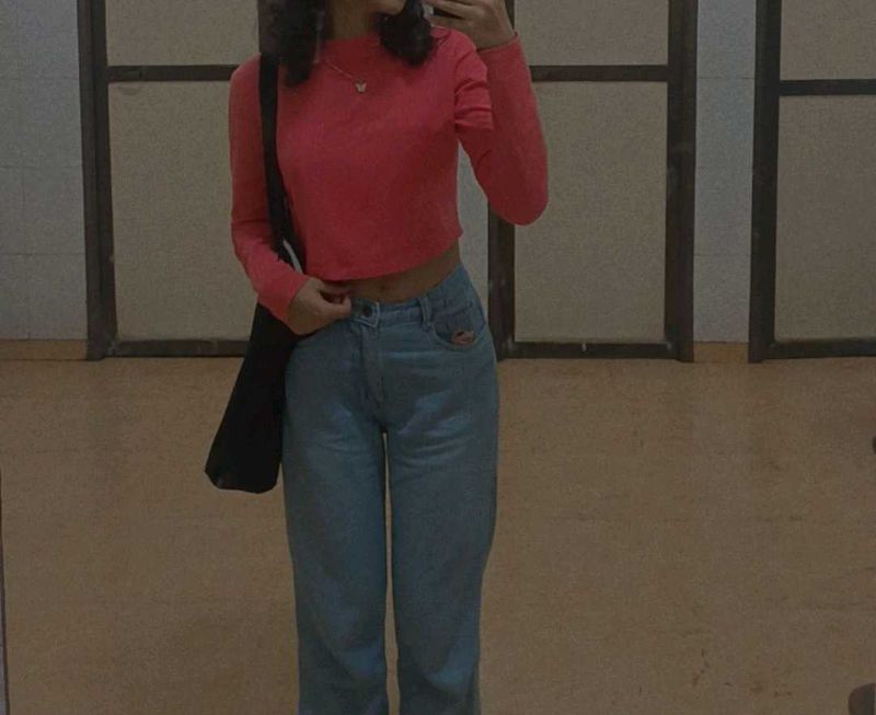 Coral Cropped Long Sleeve Top