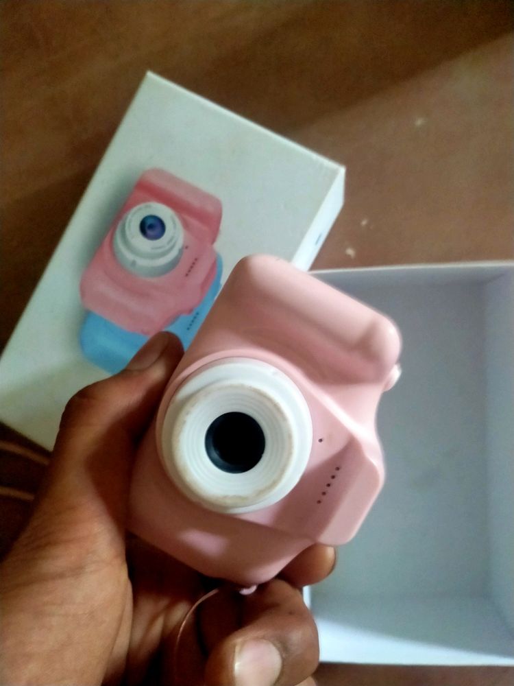 CAMERA 📸