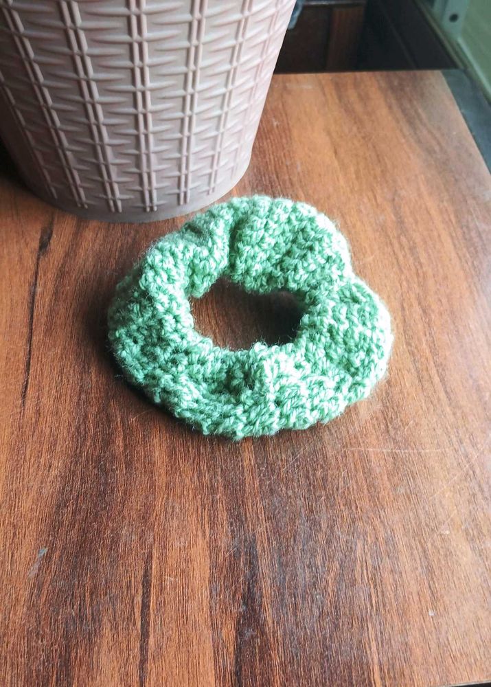 Crochet Scrunchie