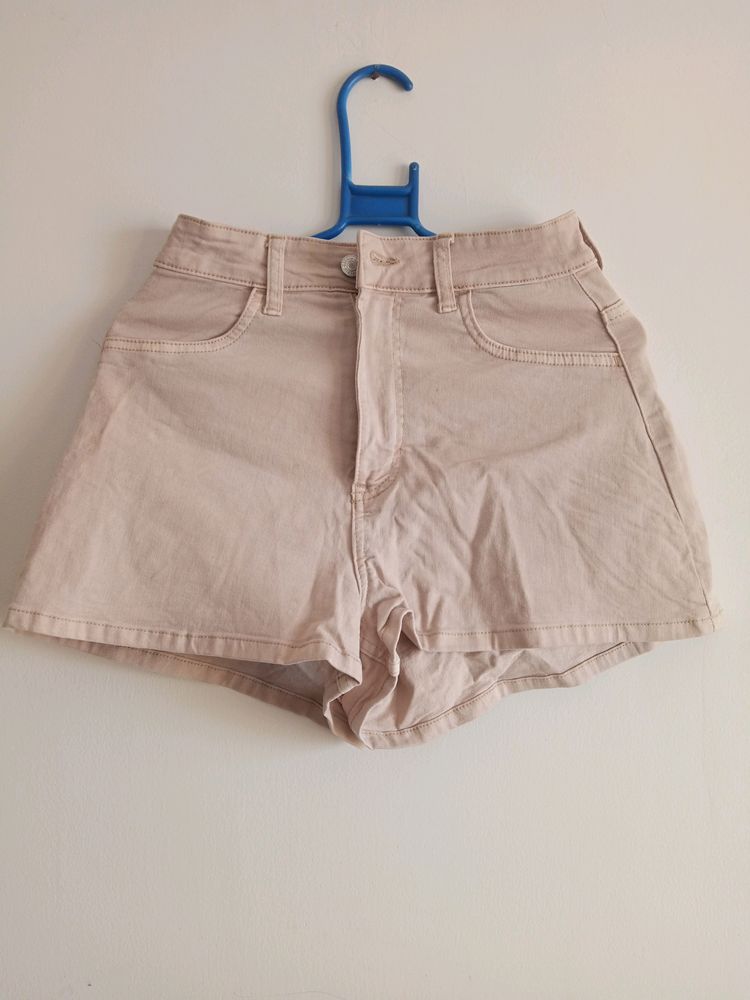 Curvy Fit Stretch Shorts