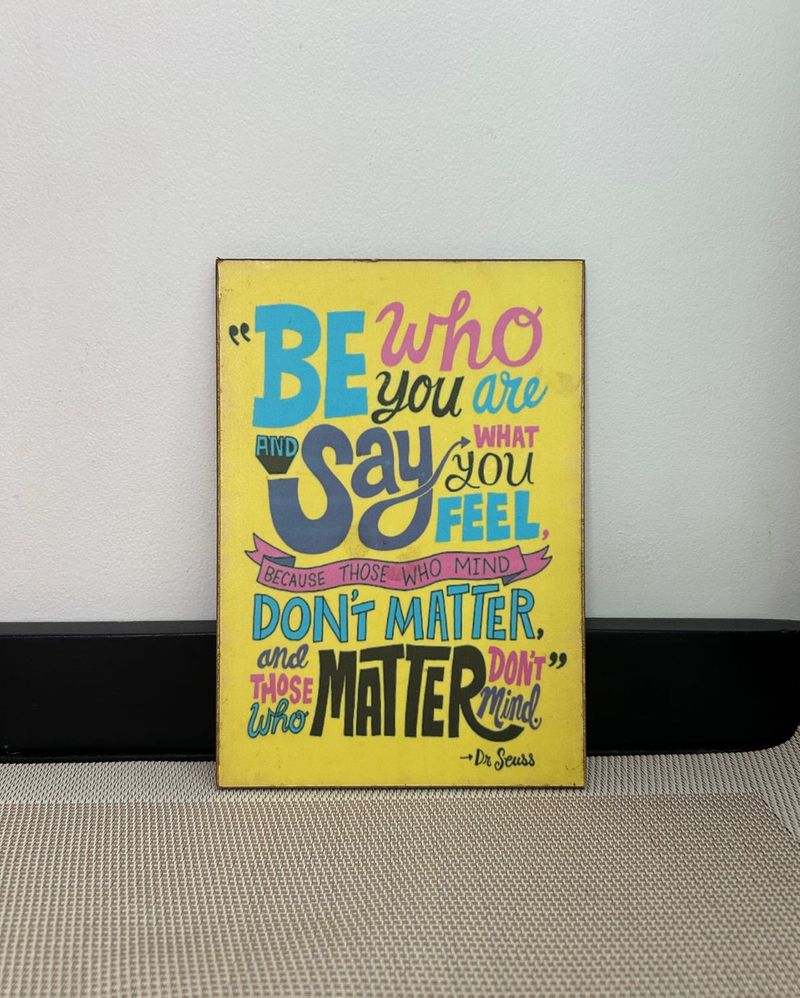 Quote Frame!