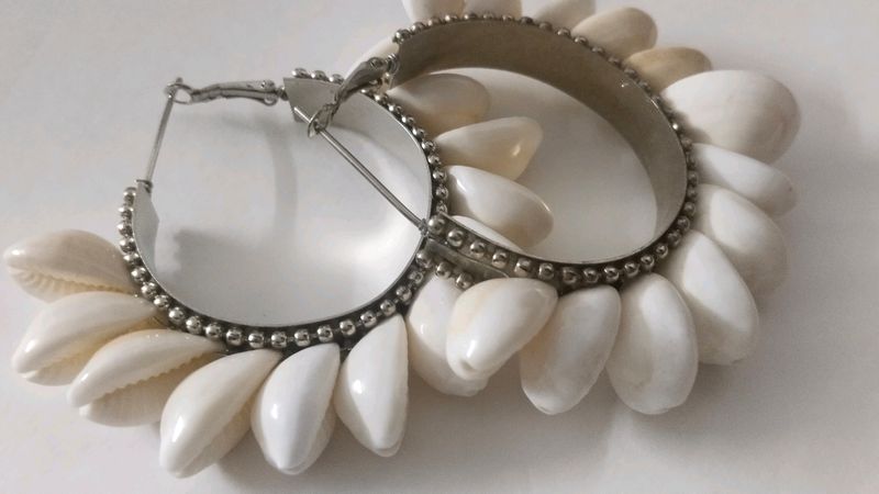 Shell Earrings