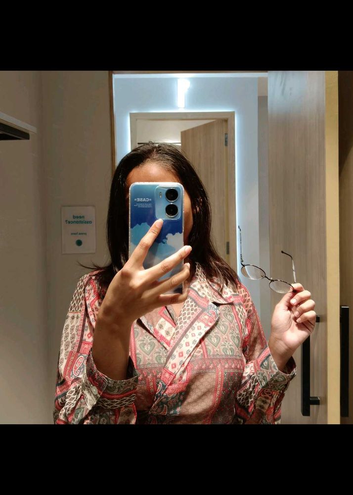 Patterned Top , cropped shirt