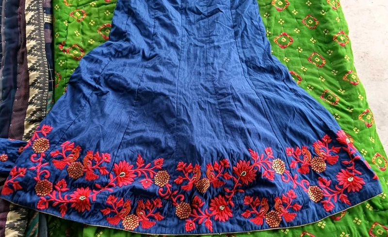 Embroidered Floral Skirt