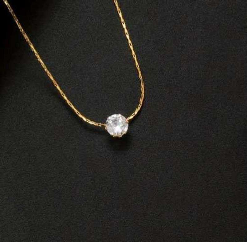 Elegant Crystal Pendant Necklace