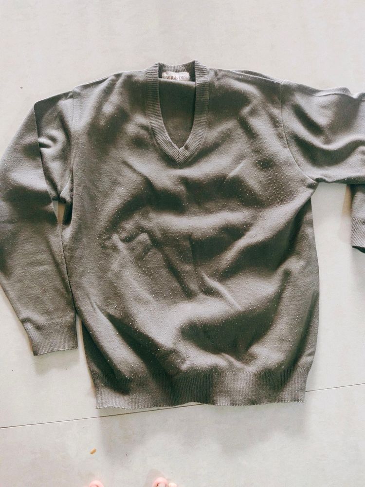 Vintage Gray V-Neck Sweater