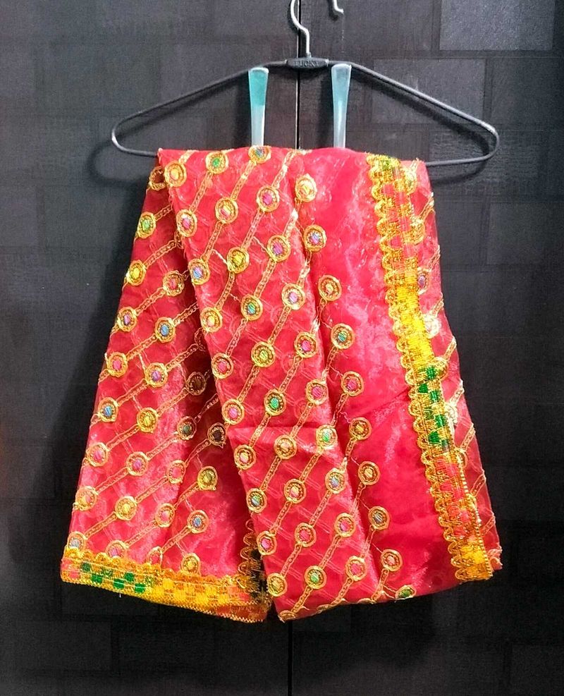 RED &amp; GOLD  CHUNNI/CHUNRI