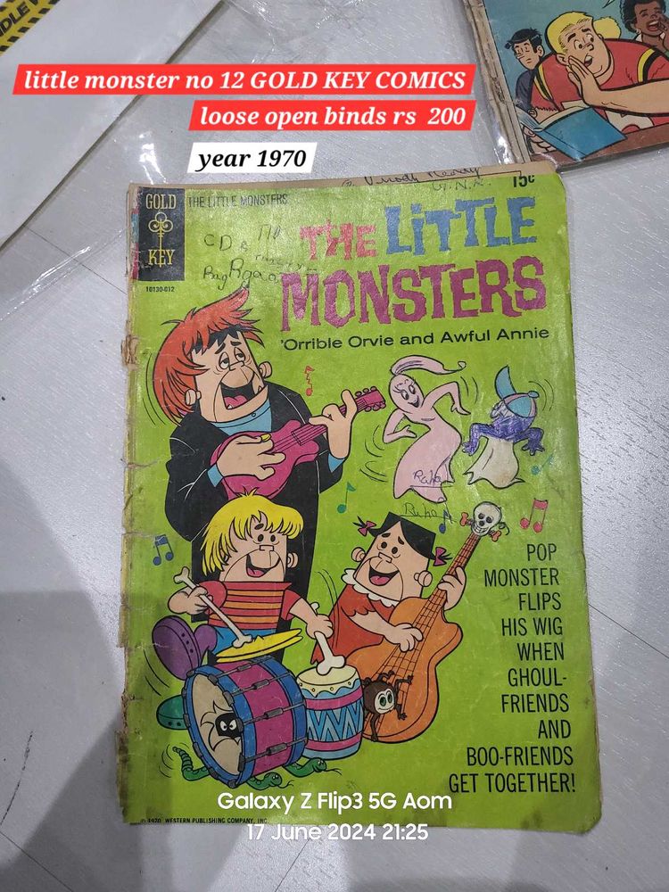 Comics Book Lot Of 11 Comic