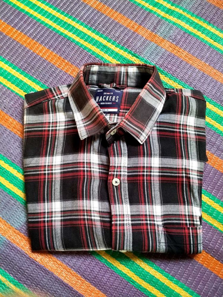 Men&#39;s Hackers Plaid Button-Down Shirt
