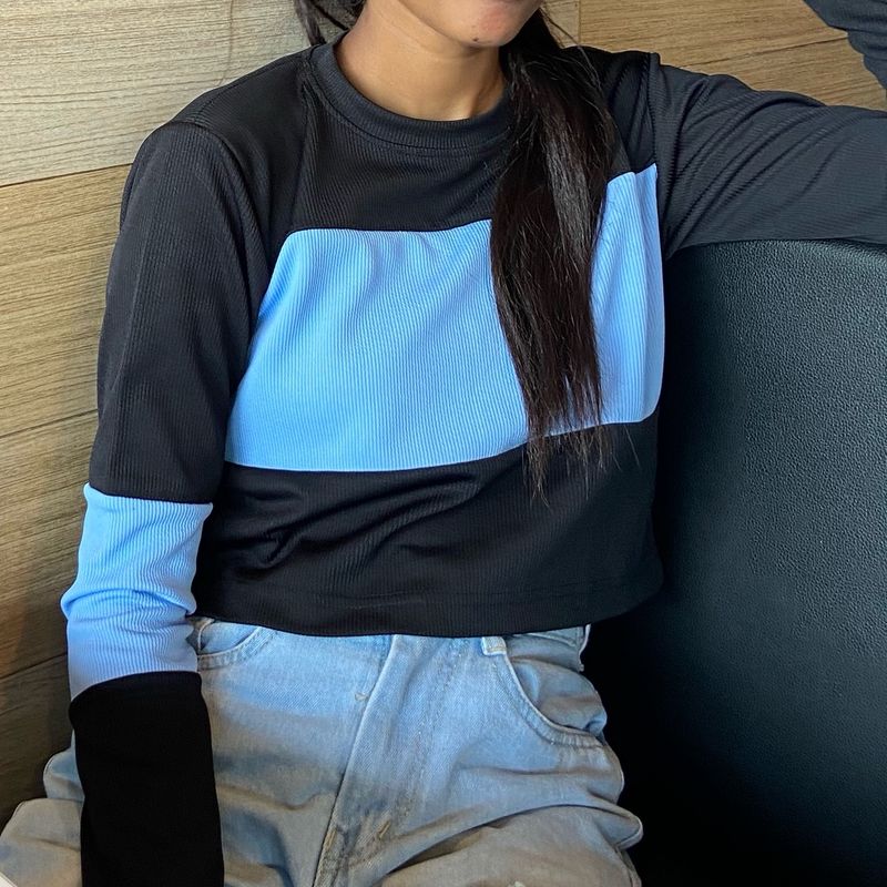 Turtle Neck T-shirt