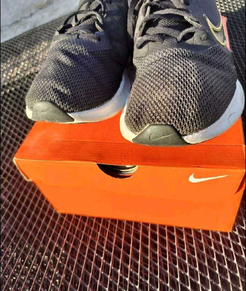 🔮OG NIKE DOWNSHIFTER LIMITED EDITION