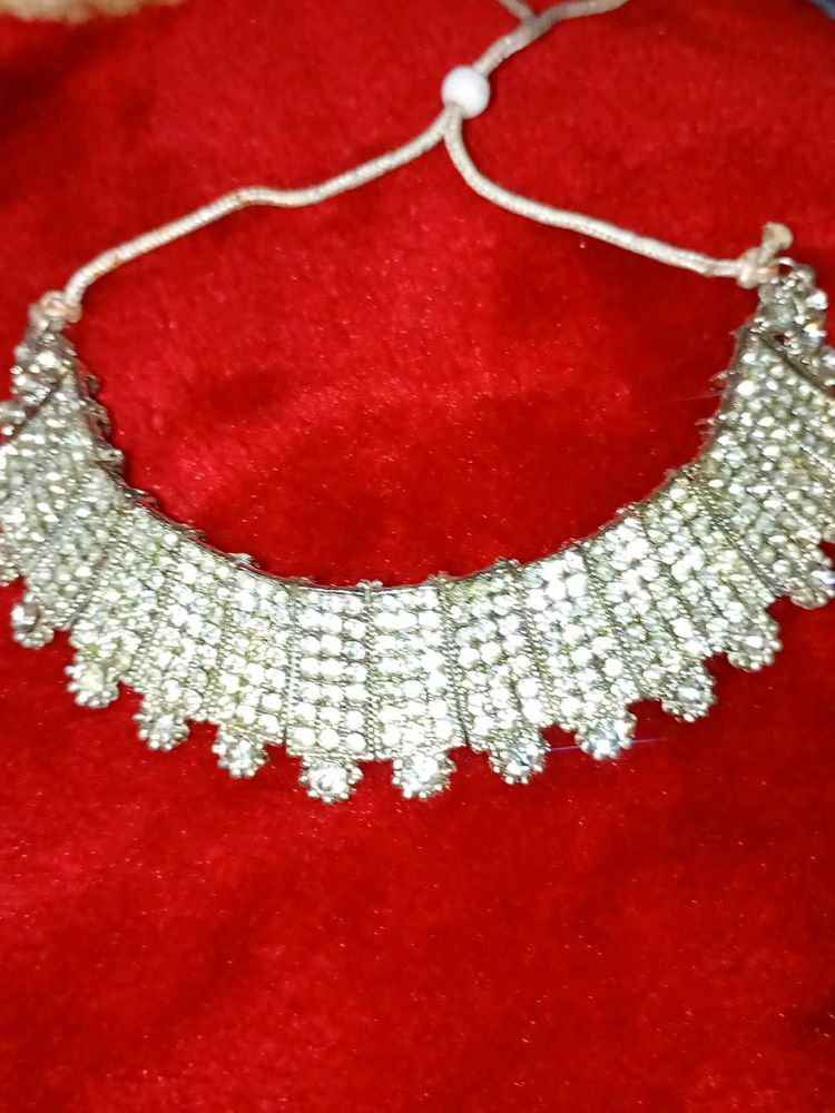 Sparkling Rhinestone Choker Necklace