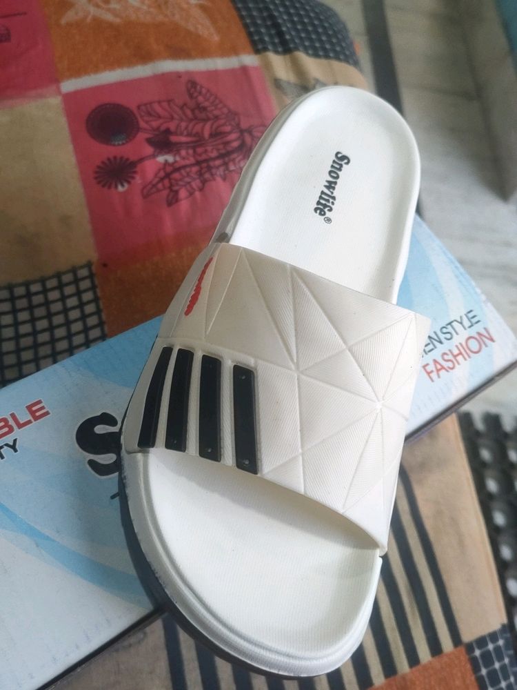 Snow Life Slippers